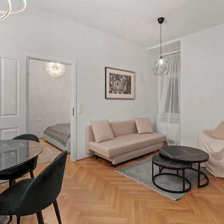 Boutique Suite Near Museum District Βιέννη Εξωτερικό φωτογραφία