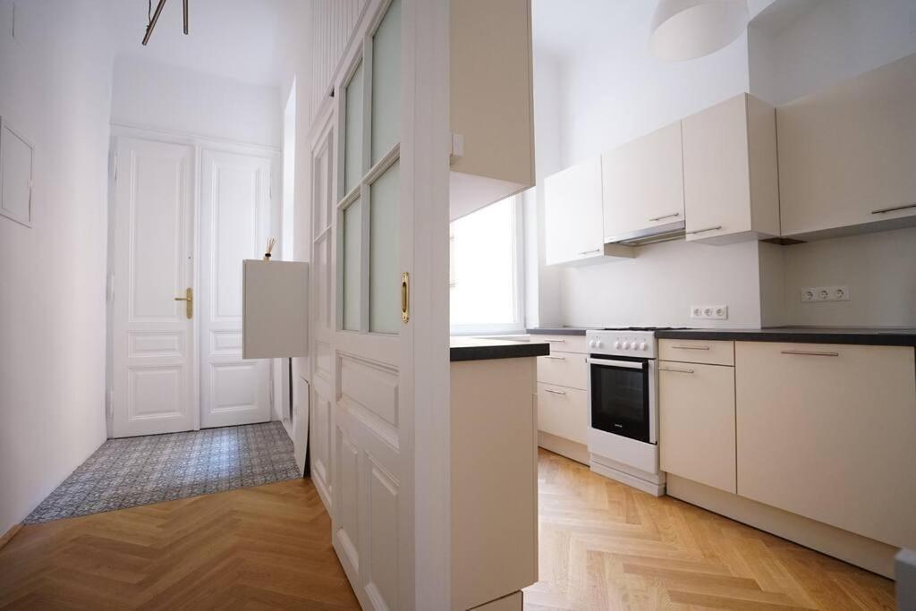 Boutique Suite Near Museum District Βιέννη Εξωτερικό φωτογραφία